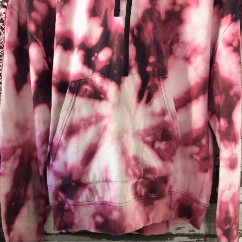 Urban Outfitters Bleach Dye Hoodie - Picture 4 of 4
